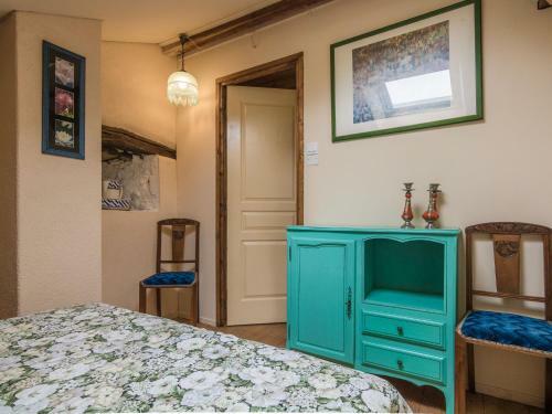 Comfortable Cottage In Champsac Near Forest
