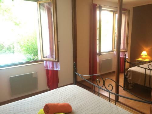 Hostal Maison D'h�tes Les Boulb�nes