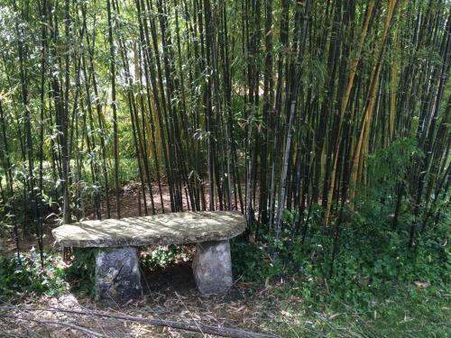 Hostal Maison D'h�tes Les Boulb�nes