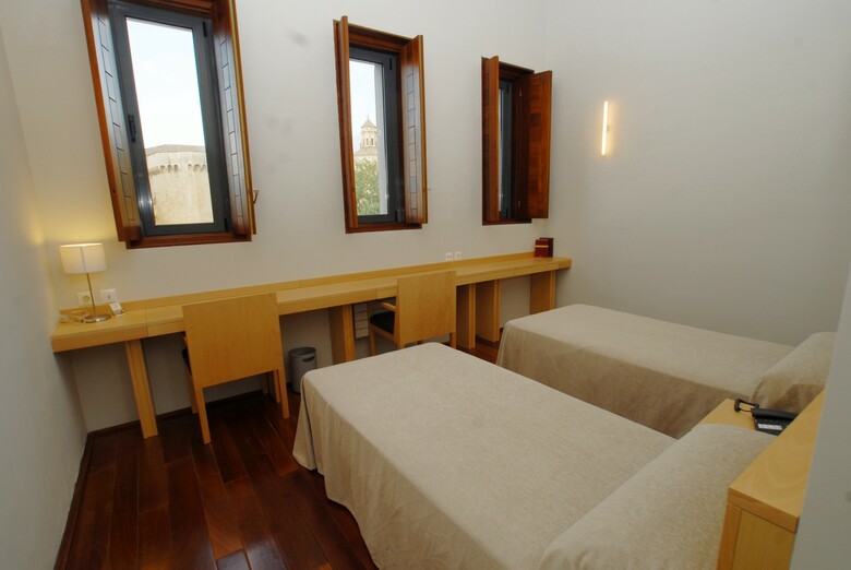 Hotel Hostatgeria De Poblet