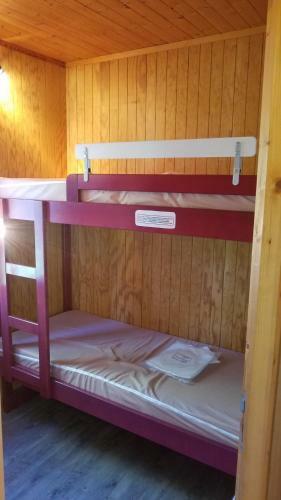 Camping Domaine Du Lac Chambon