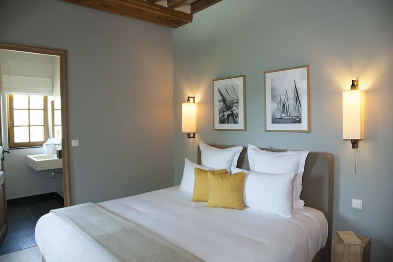 Hotel Manoir De Surville