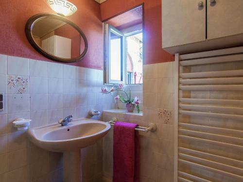 Spacious Holiday Home In Sioniac With Private Swimming Pool