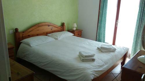 Villa Near Ceret With Private Pool, Sleeps 7