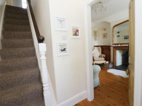 4 Caled Ffrwd, Caernarfon