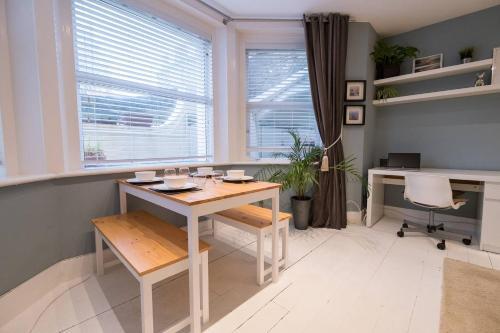 Apartamento Gorgeous Pad By The Sea Sleeps 4!