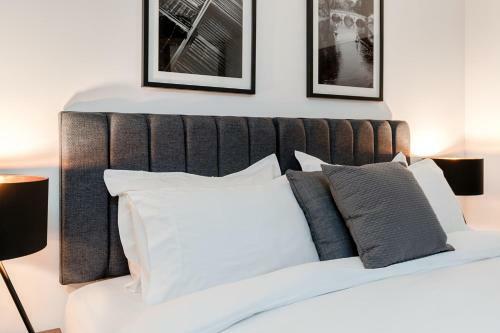Tailored Stays - Flamsteed Duplex Apartment