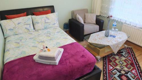 Hostal Welcome Inn Residence & Suites