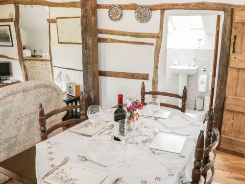 The Old Cottage, Burley