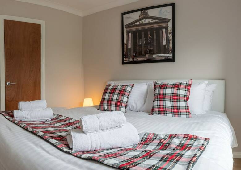 Glasgow East Apartments