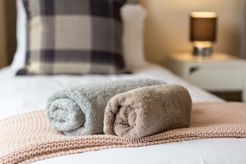 Lomond Serviced Apartments- Hydro House