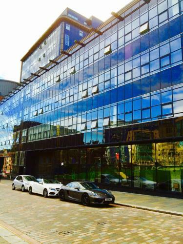 Apartamentos Glasgow City Center Flat With Parking