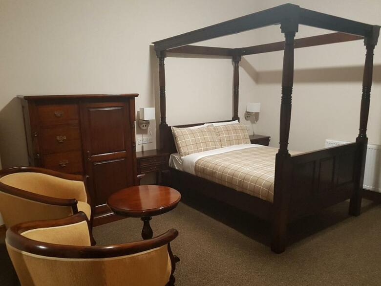 Hotel Crosshill House