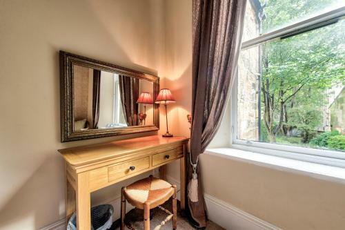 Amadeus Serviced Apartment