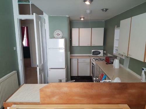 Bentinck Street Ground Floor Apartment