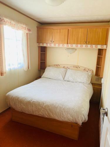 Fantasy Island Caravan Hire