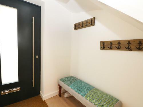 7 Ocean Gateway, Hythe
