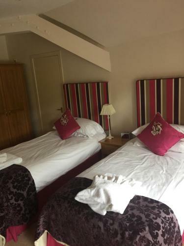 Hostal Newton Hall Guest House