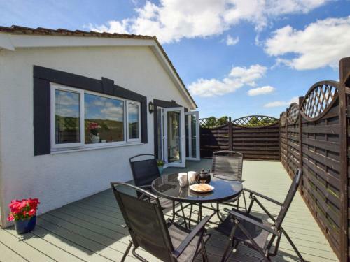 Holiday Home Ger Y Cae