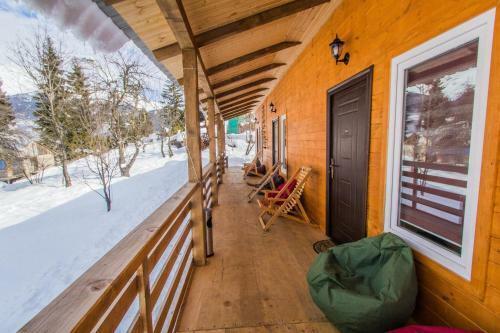 Hostal Cottage Shgedi