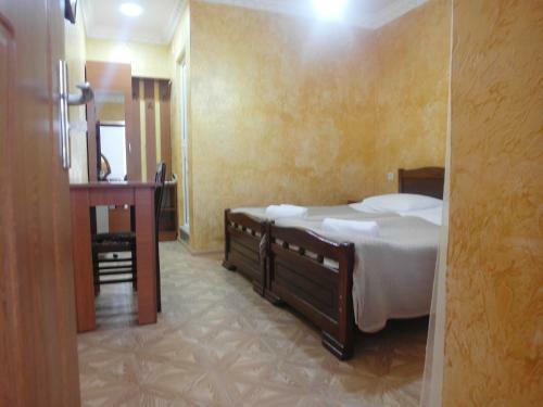 Hostal Mestia 4 Season