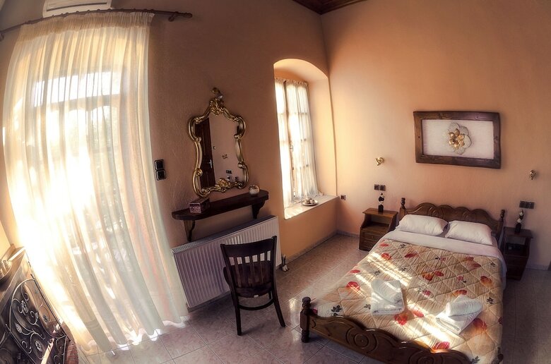 Hostal Dinos Rooms
