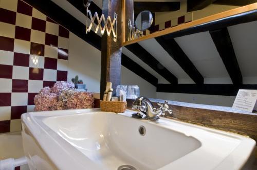 Hotel La Casona De Suesa