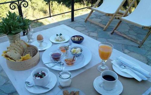 Hotel Helicon Muses Friendly Mountain B&B Guesthouse