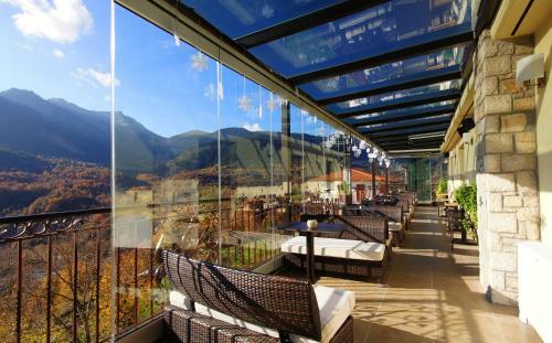 Aparthotel Arhontopetra Suites & Spa