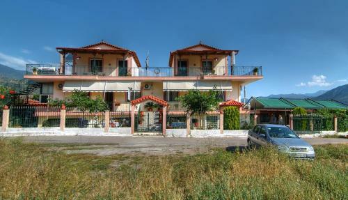 Posada Kelari Studios