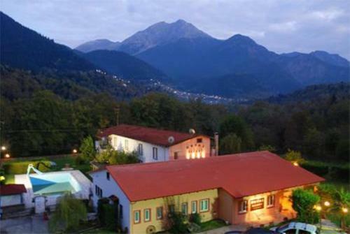 Dryas Hotel