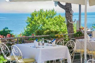 Hotel Panorama Suites & Spa