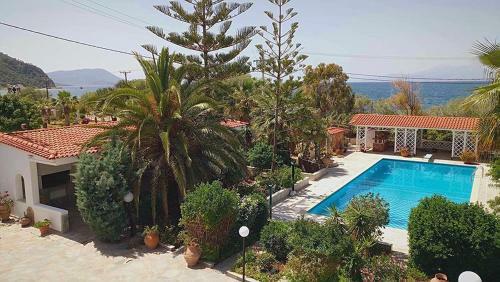 Alepokhori Beach Stunning Villa With Olympic Pool