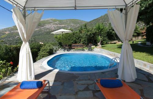 Villa Heaven's Knights 2 With Private Pool.