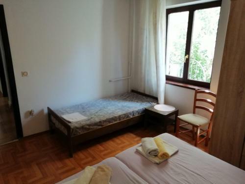 Cozy Apartment Branka With Nice Garden