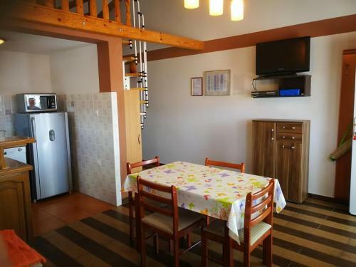 Apartment Novi Vinodolski 15823b