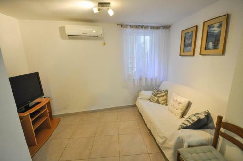 Miro Apartment