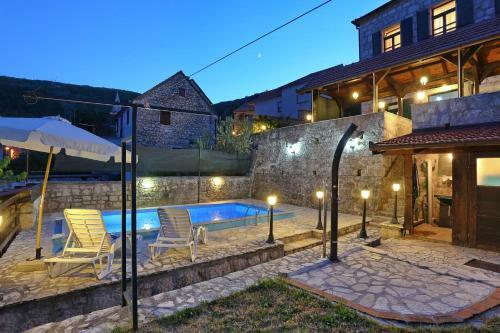 Villa Ana