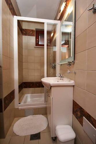 Apartments Seni