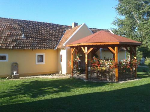 Bed & Breakfast Country House Ivan?an