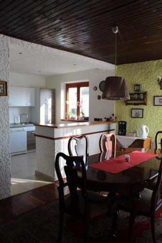 Apartments With Wifi Novigrad - 14743