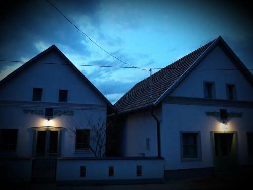 Bed & Breakfast Wein&schlaf Panzi�