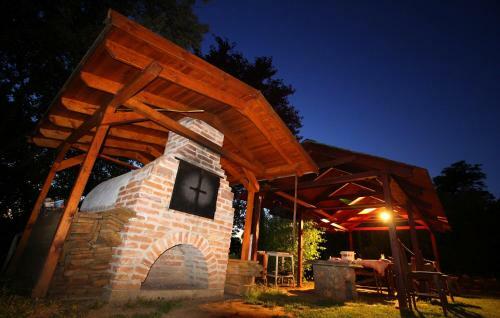 Hostal B�nv�lgye Guest House