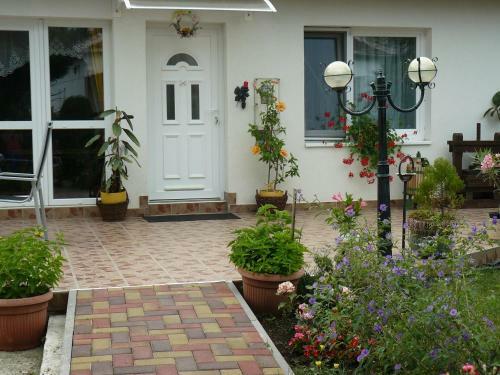 Elizabeth Apartman