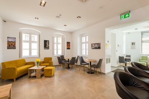 Pilvax Hotel Superior Kalocsa