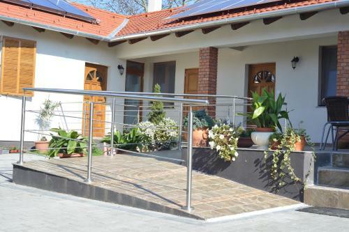 Hostal F�zesi Papa Vend�gh�z