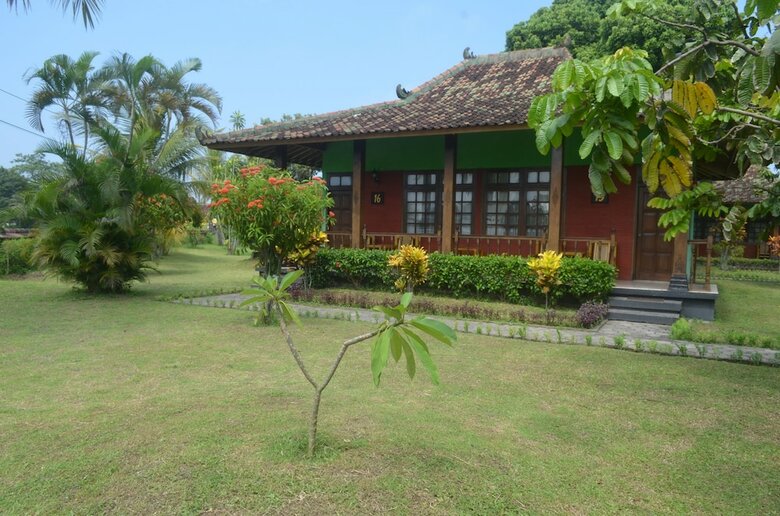 Poeri Devata Resort Hotel