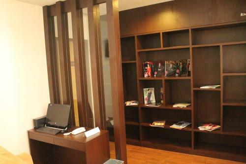 Hotel Laras Asri Resort & Spa