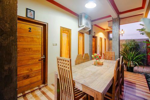 Oyo 2047 Opak Village Bed & Breakfast