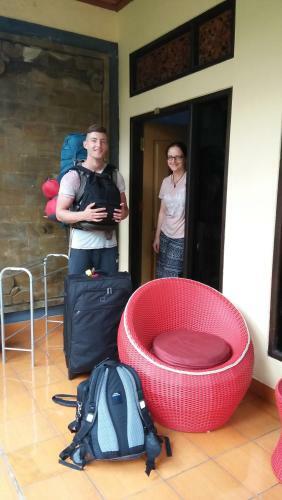 Hostal The Arya Guest House